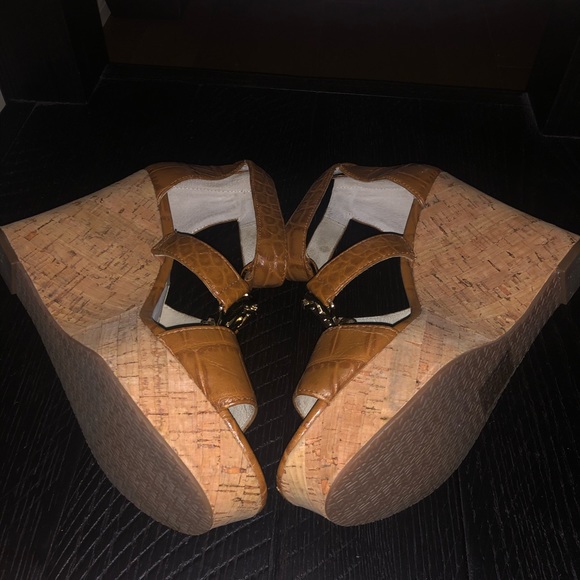 Michael Kors Wedge Shoes - Picture 8 of 8